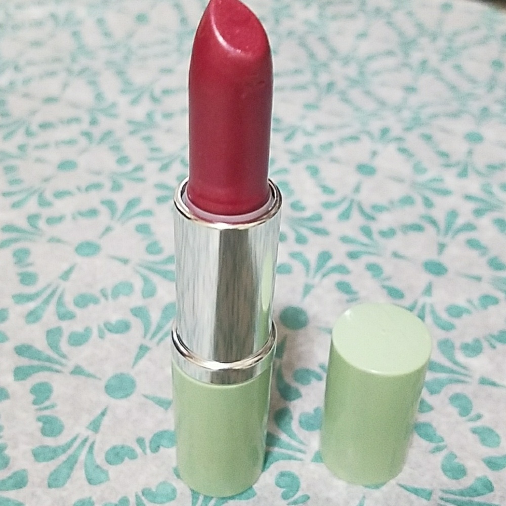 Clinique  lipstick